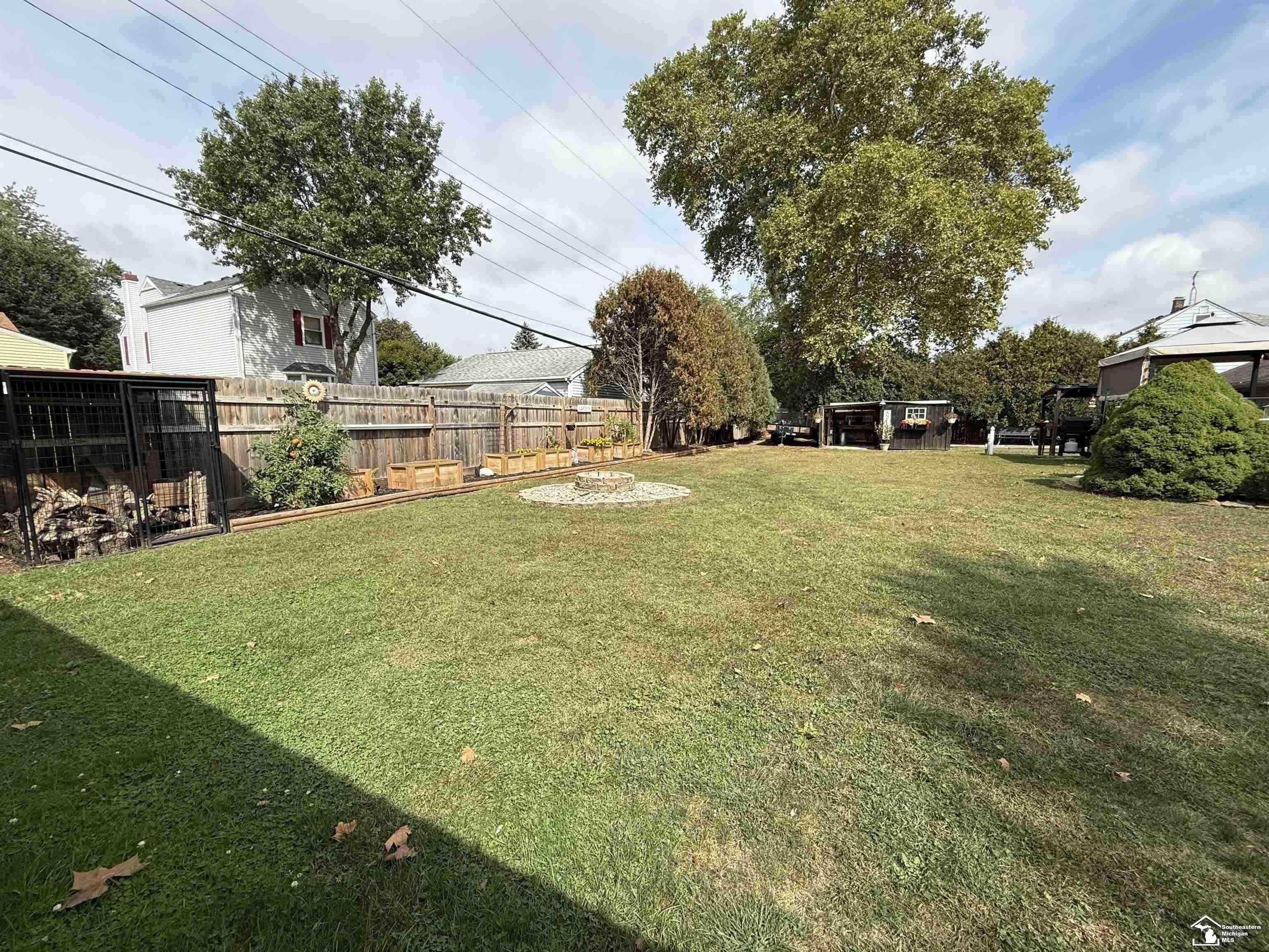 950 Waterloo Avenue, Monroe, MI, 48161