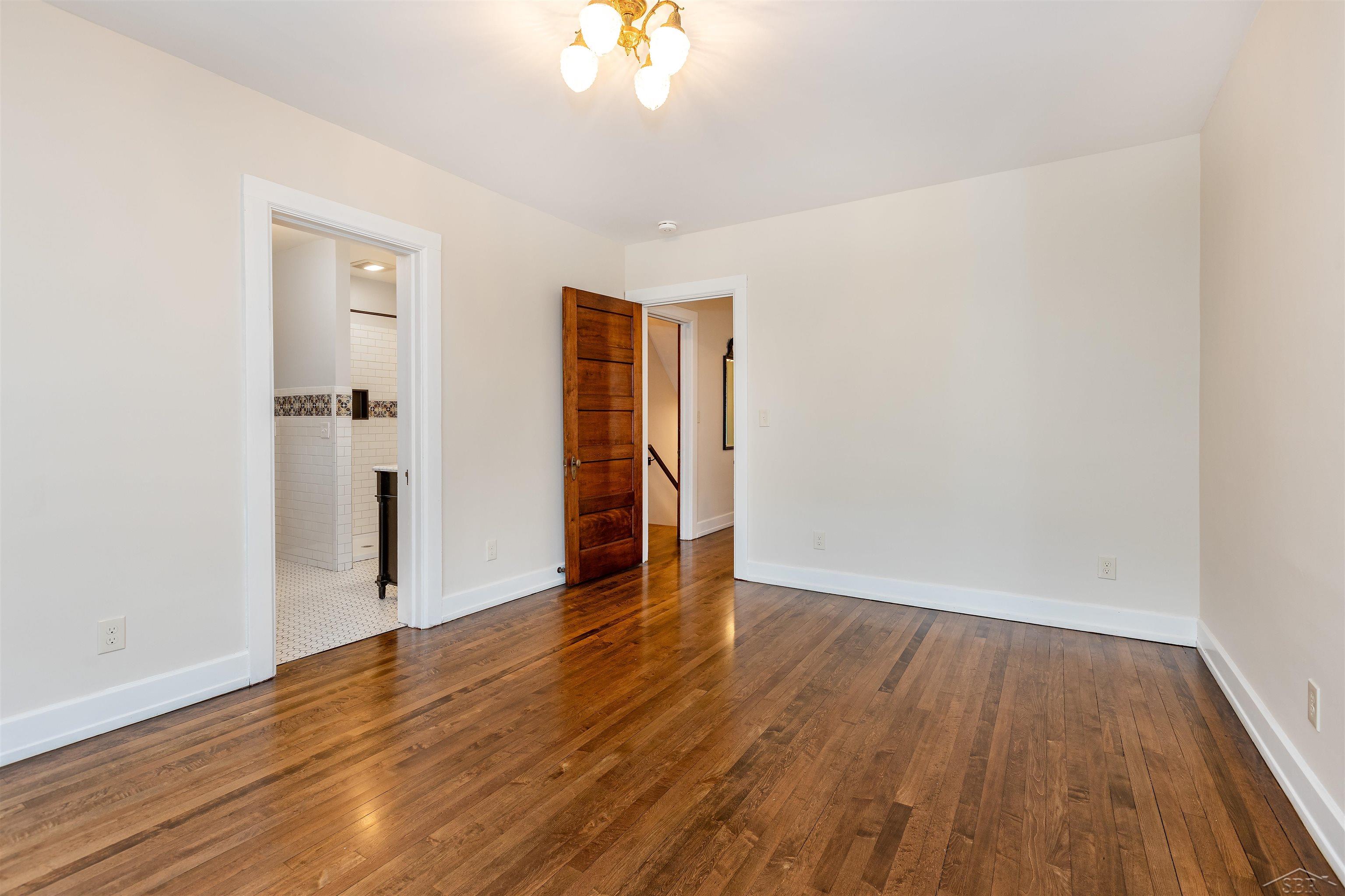 820 N Johnson, Bay City, MI, 48708