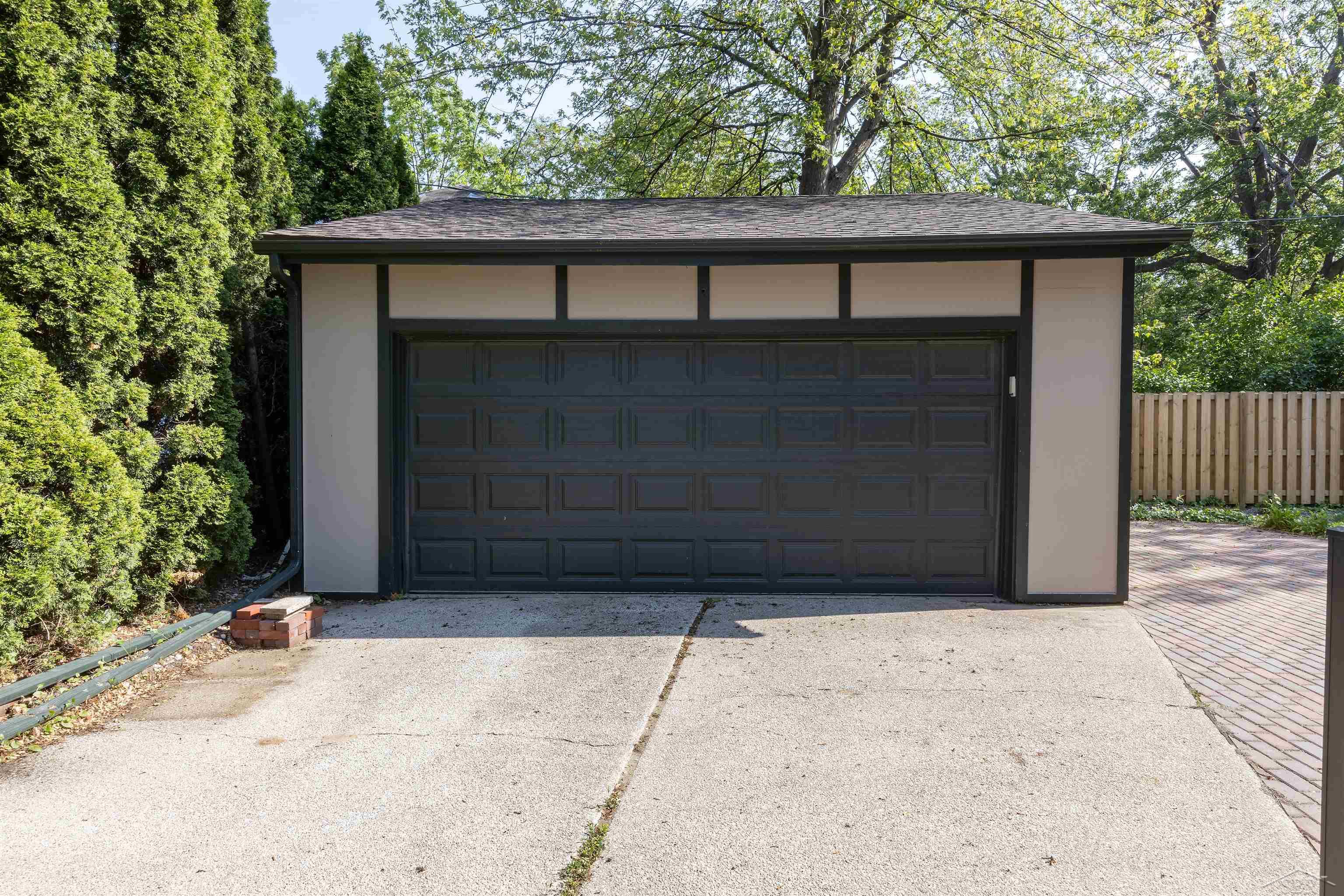 820 N Johnson, Bay City, MI, 48708