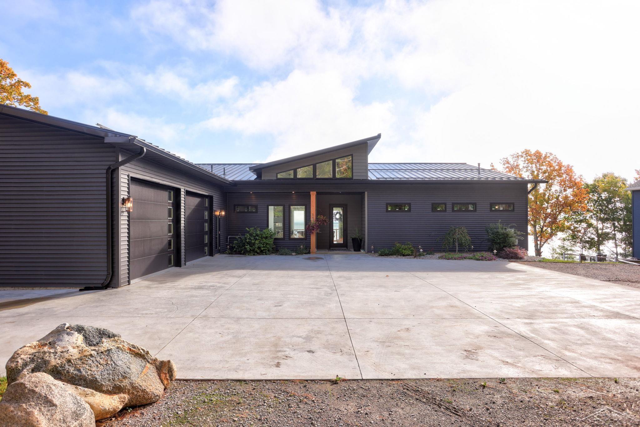 909 S Us 23 Road, Harrisville, MI, 48740