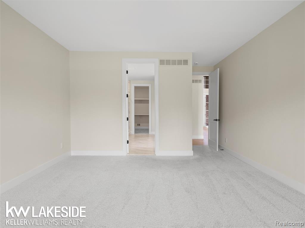 18842 Via Firenze Drive, Macomb, MI, 48044