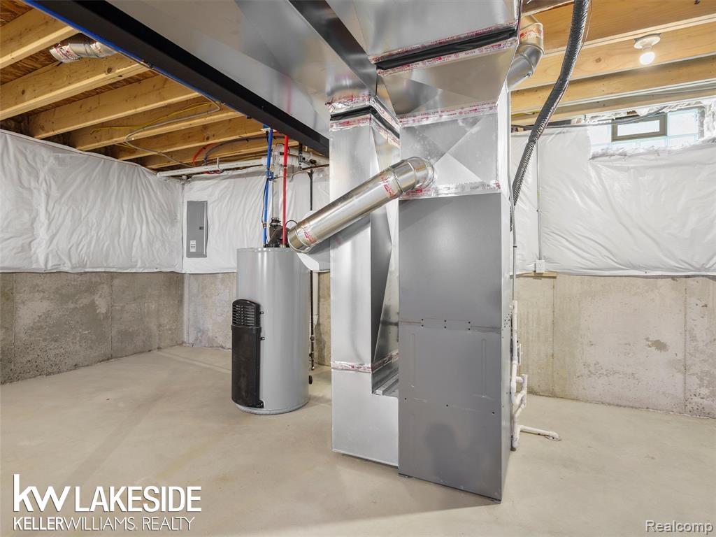 18842 Via Firenze Drive, Macomb, MI, 48044