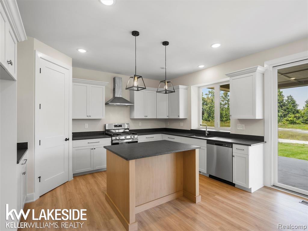 18842 Via Firenze Drive, Macomb, MI, 48044