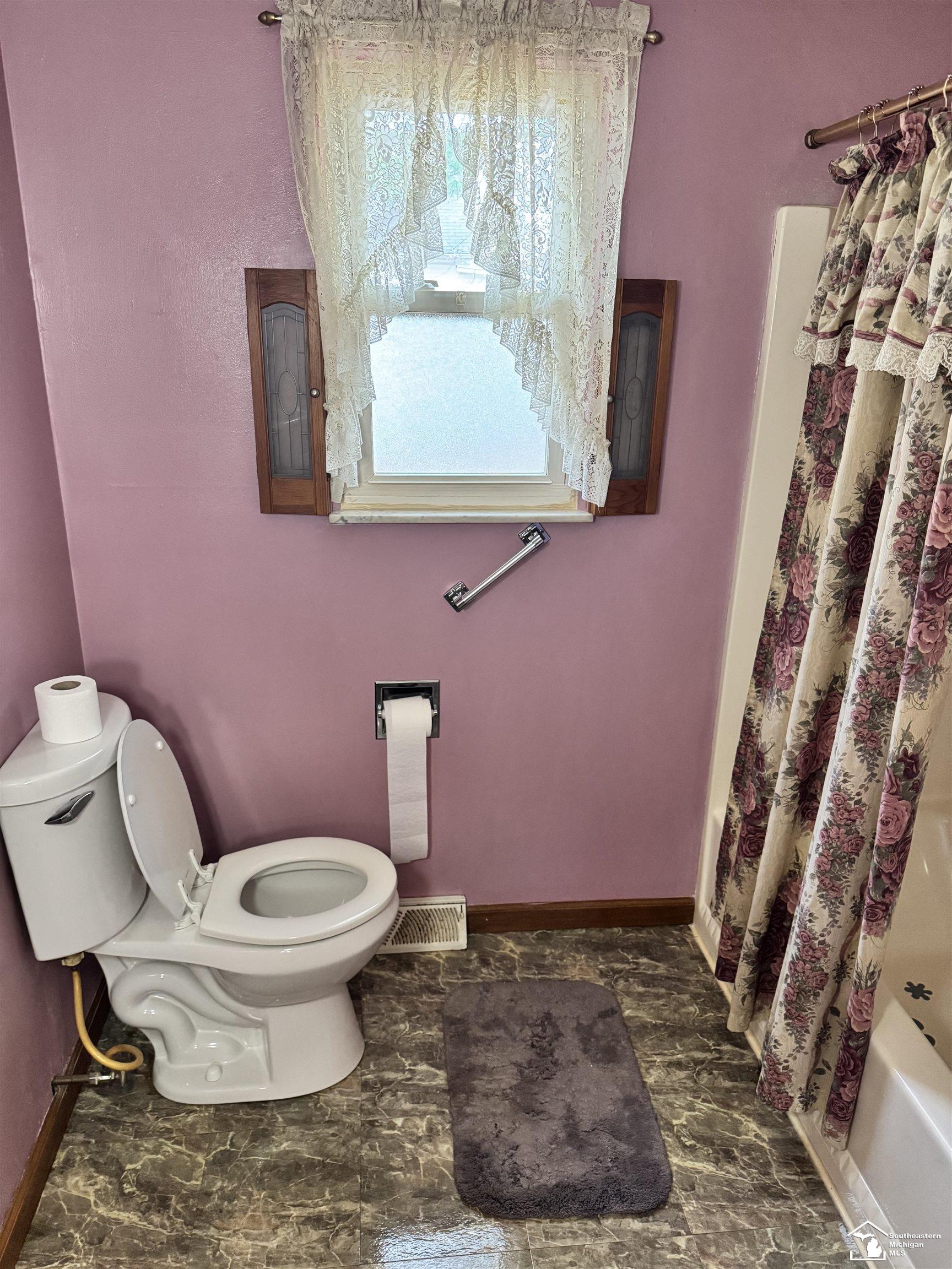 647 Washington Street, Temperance, MI, 48182