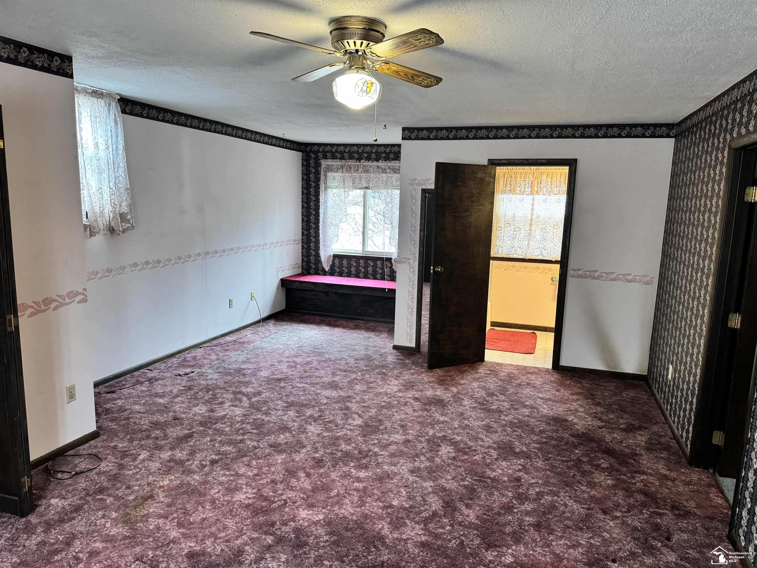 647 Washington Street, Temperance, MI, 48182