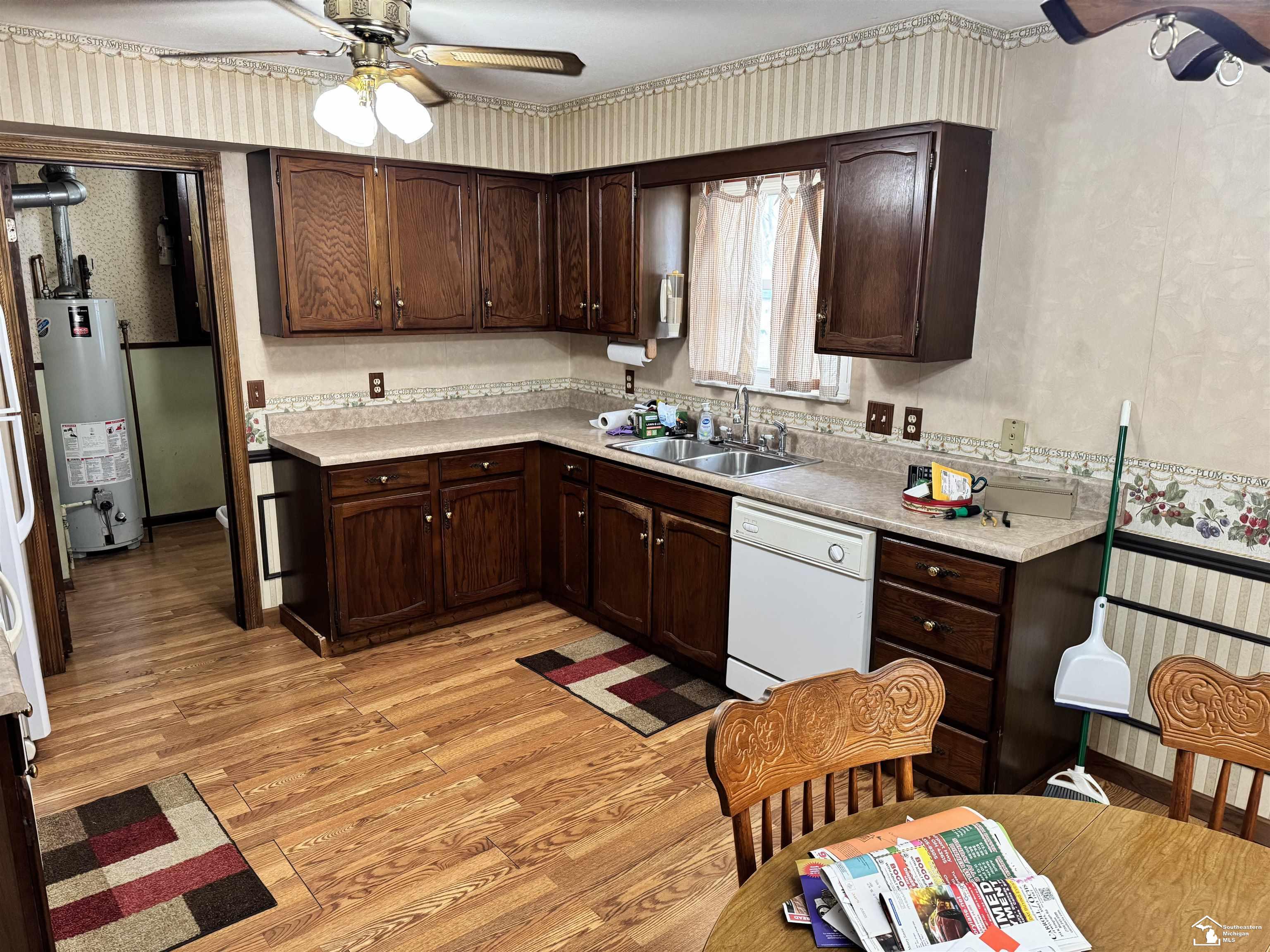 647 Washington Street, Temperance, MI, 48182