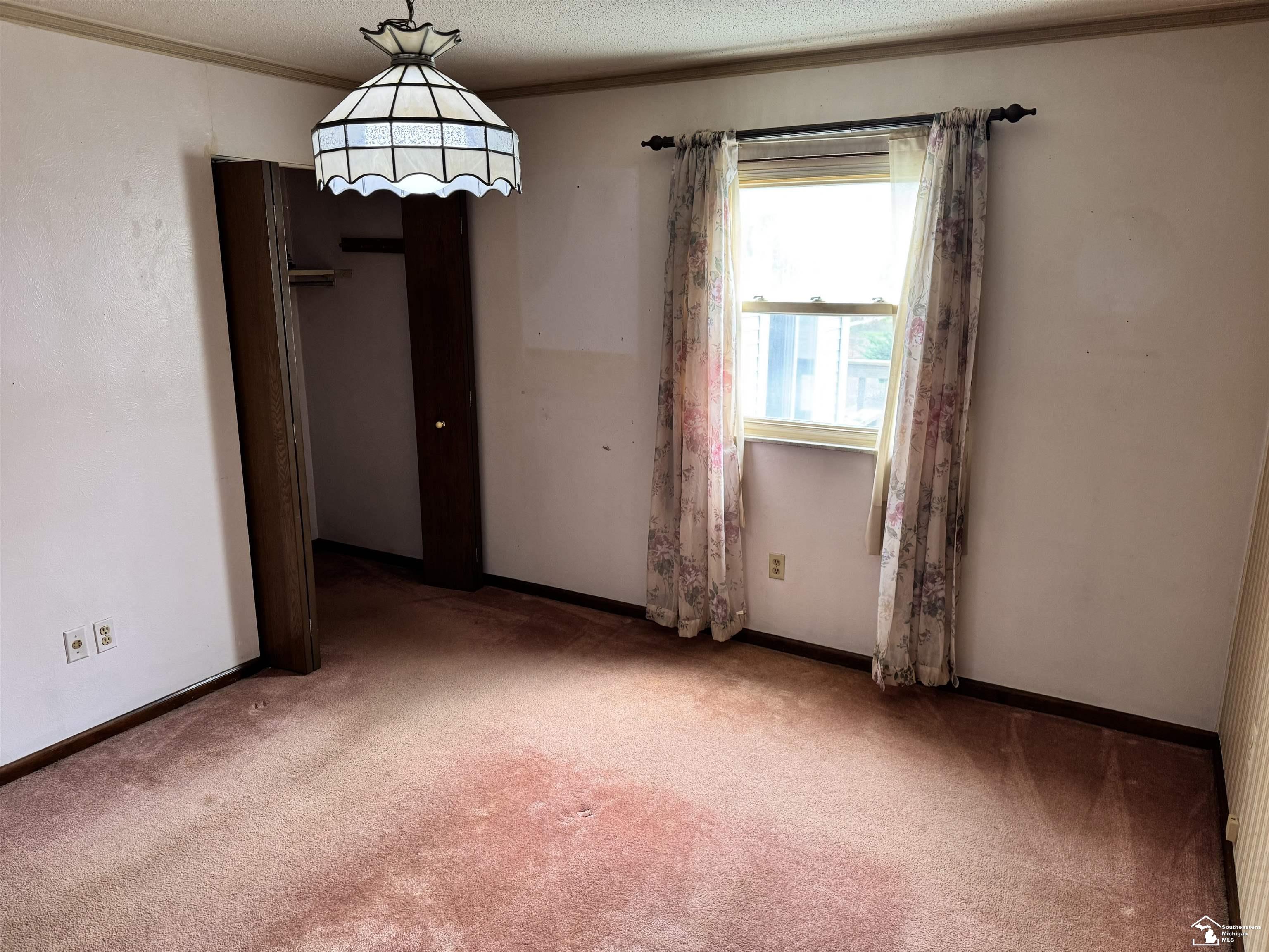 647 Washington Street, Temperance, MI, 48182