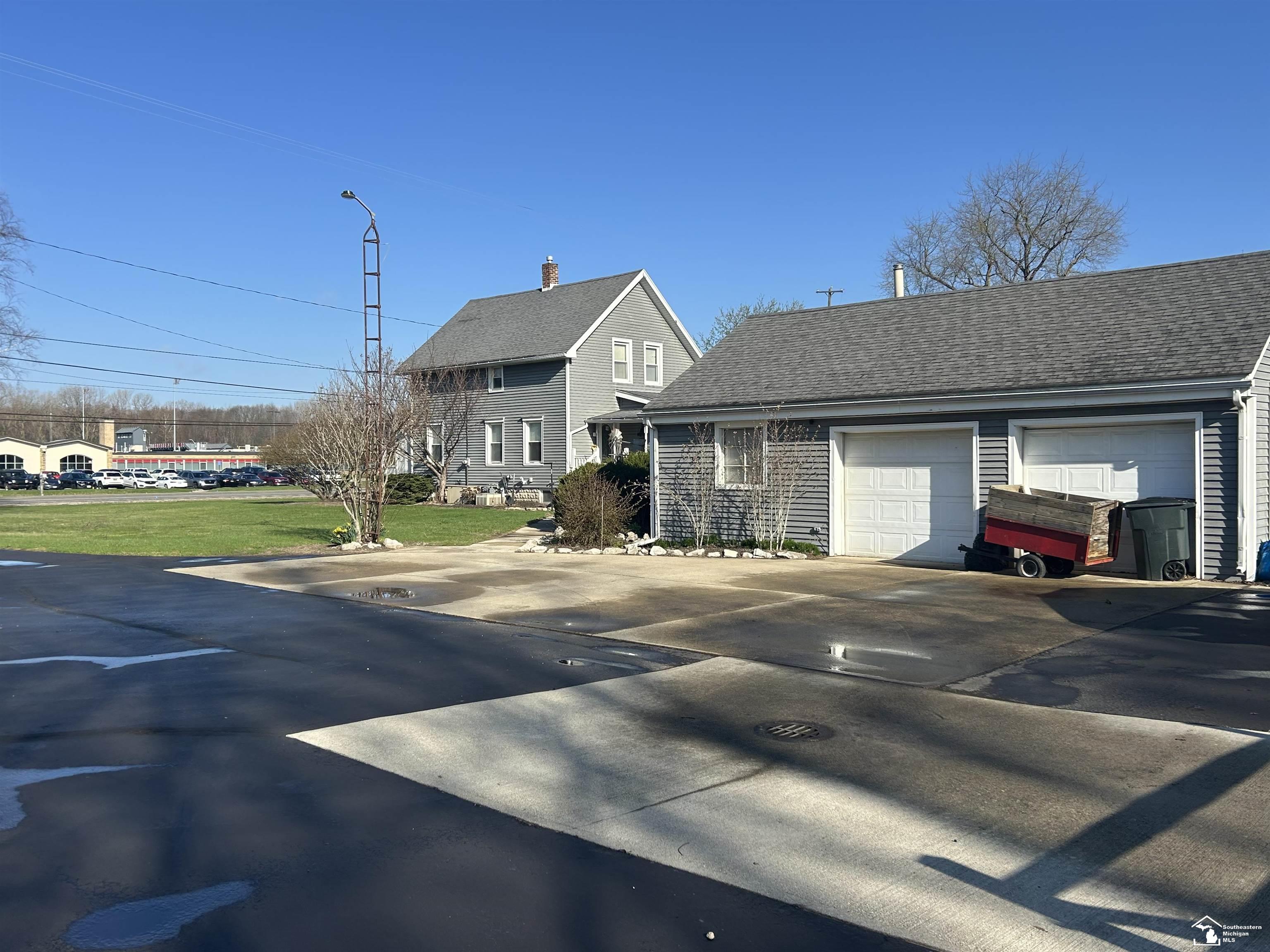 8256 Jackman Road, Temperance, MI, 48182