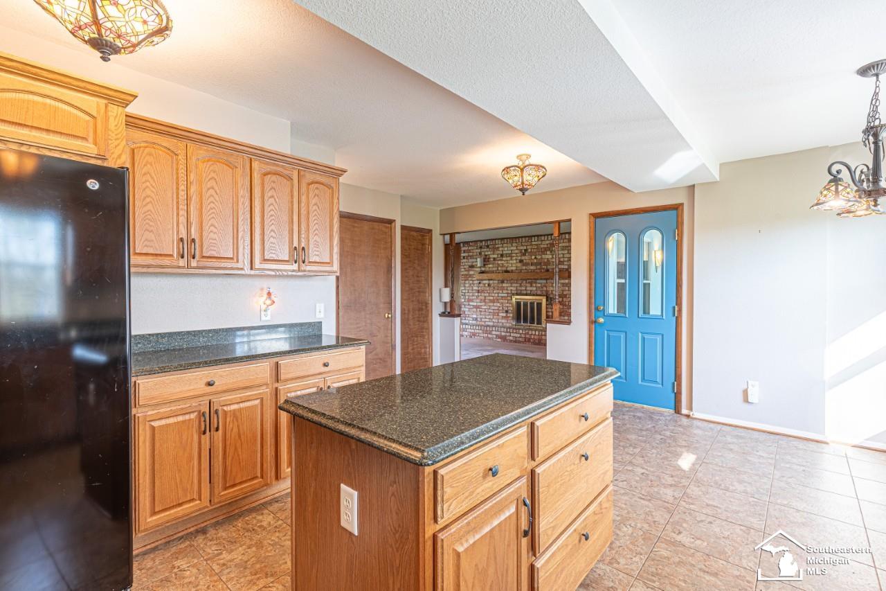 6442 Centennial Drive, Temperance, MI, 48182