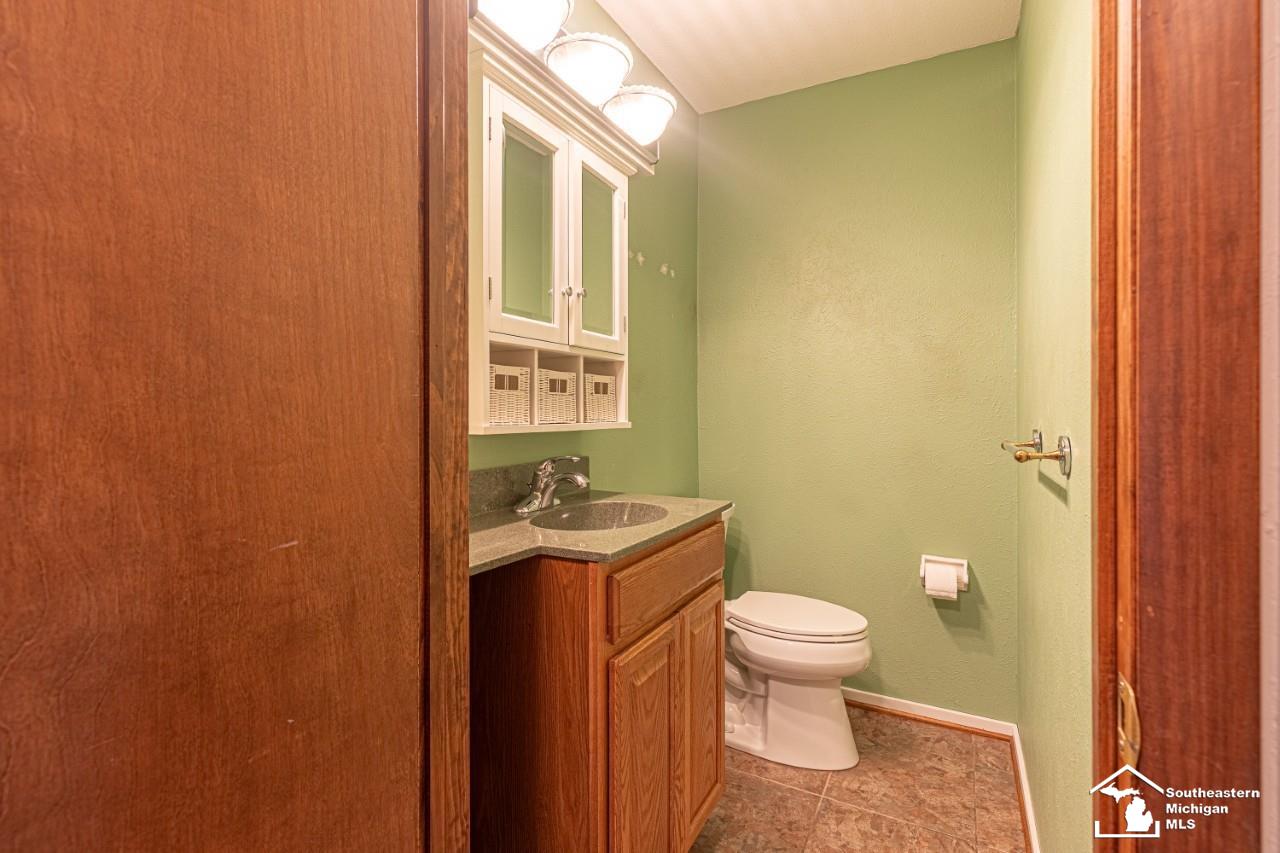 6442 Centennial Drive, Temperance, MI, 48182