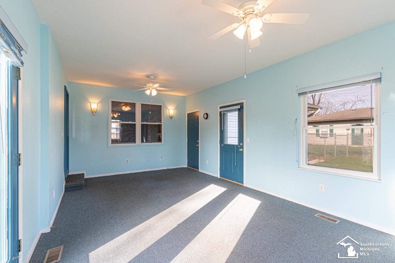 6442 Centennial Drive, Temperance, MI, 48182