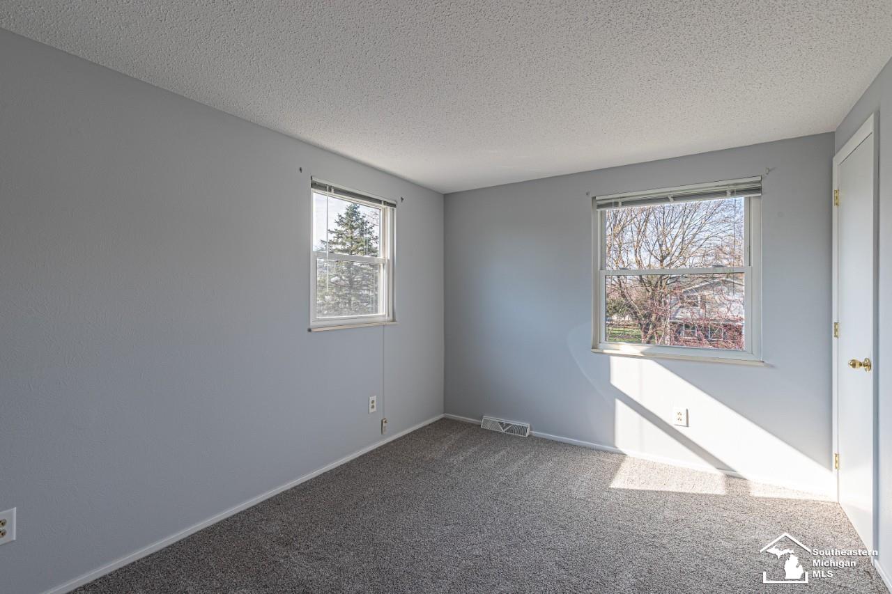 6442 Centennial Drive, Temperance, MI, 48182