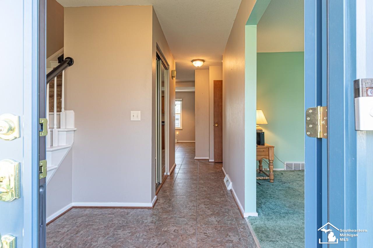 6442 Centennial Drive, Temperance, MI, 48182