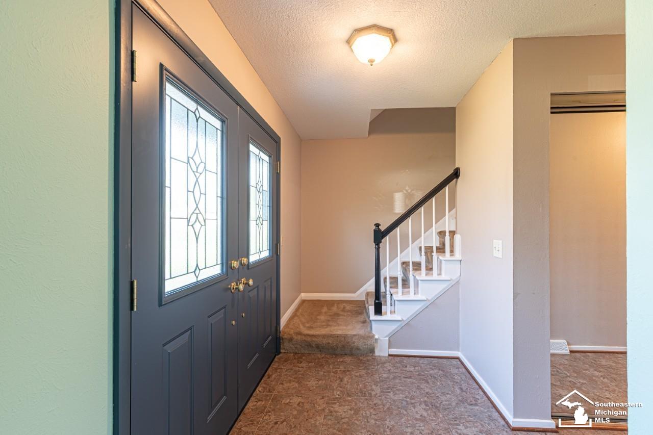 6442 Centennial Drive, Temperance, MI, 48182