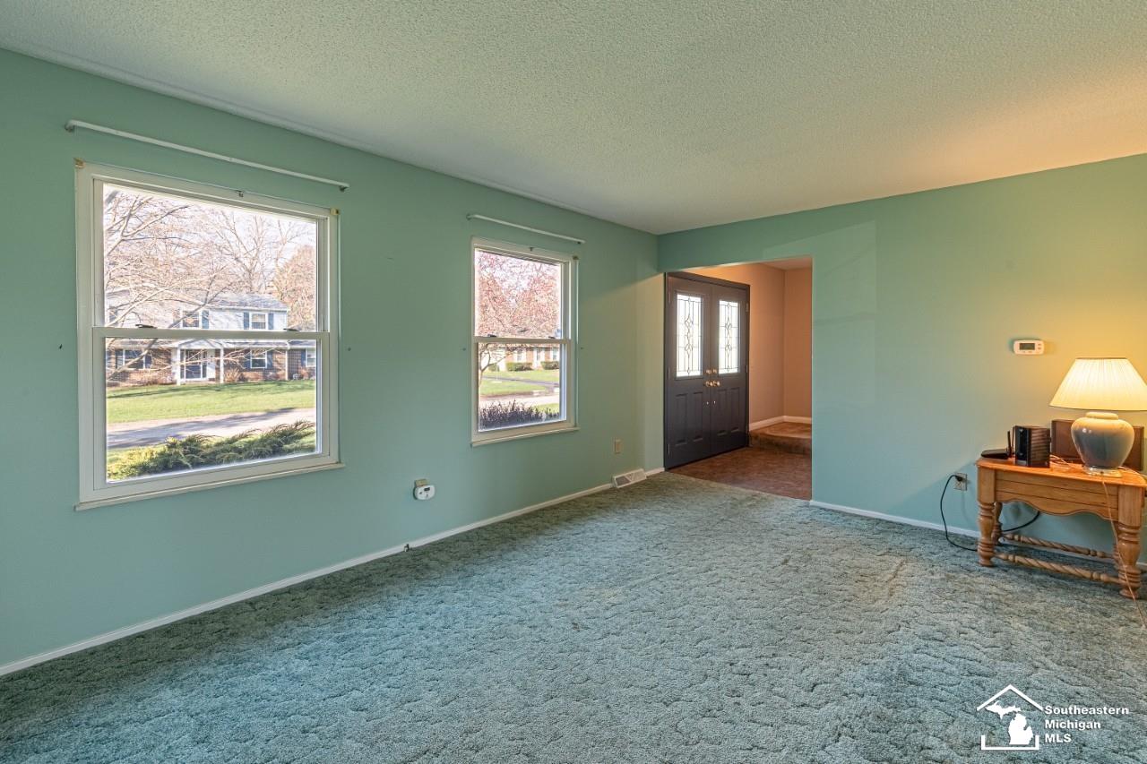 6442 Centennial Drive, Temperance, MI, 48182