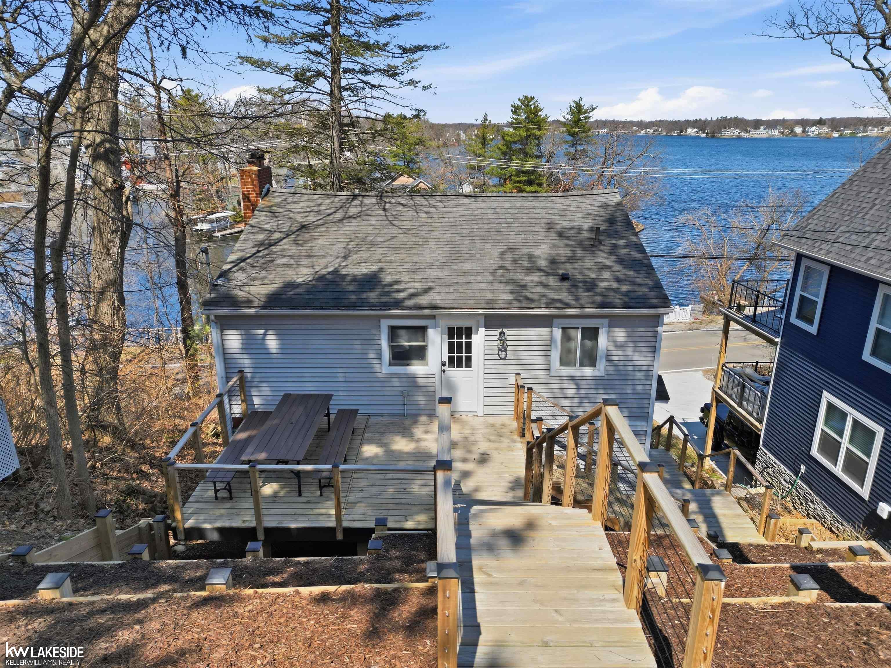 465 Heights Road, Lake Orion, MI, 48362