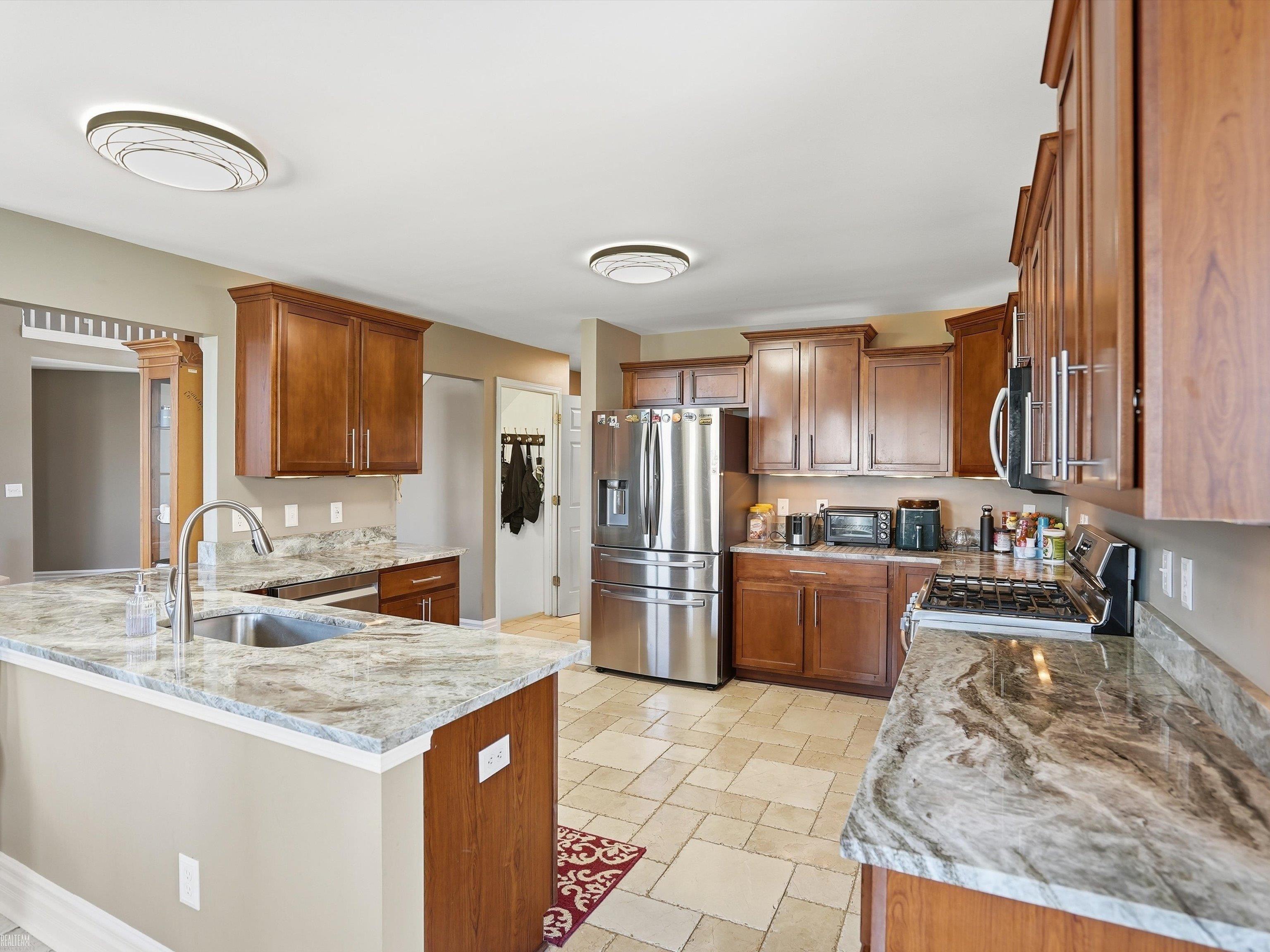 22261 Woodlake Drive UNIT&nbsp;143, Macomb Twp, MI, 48044