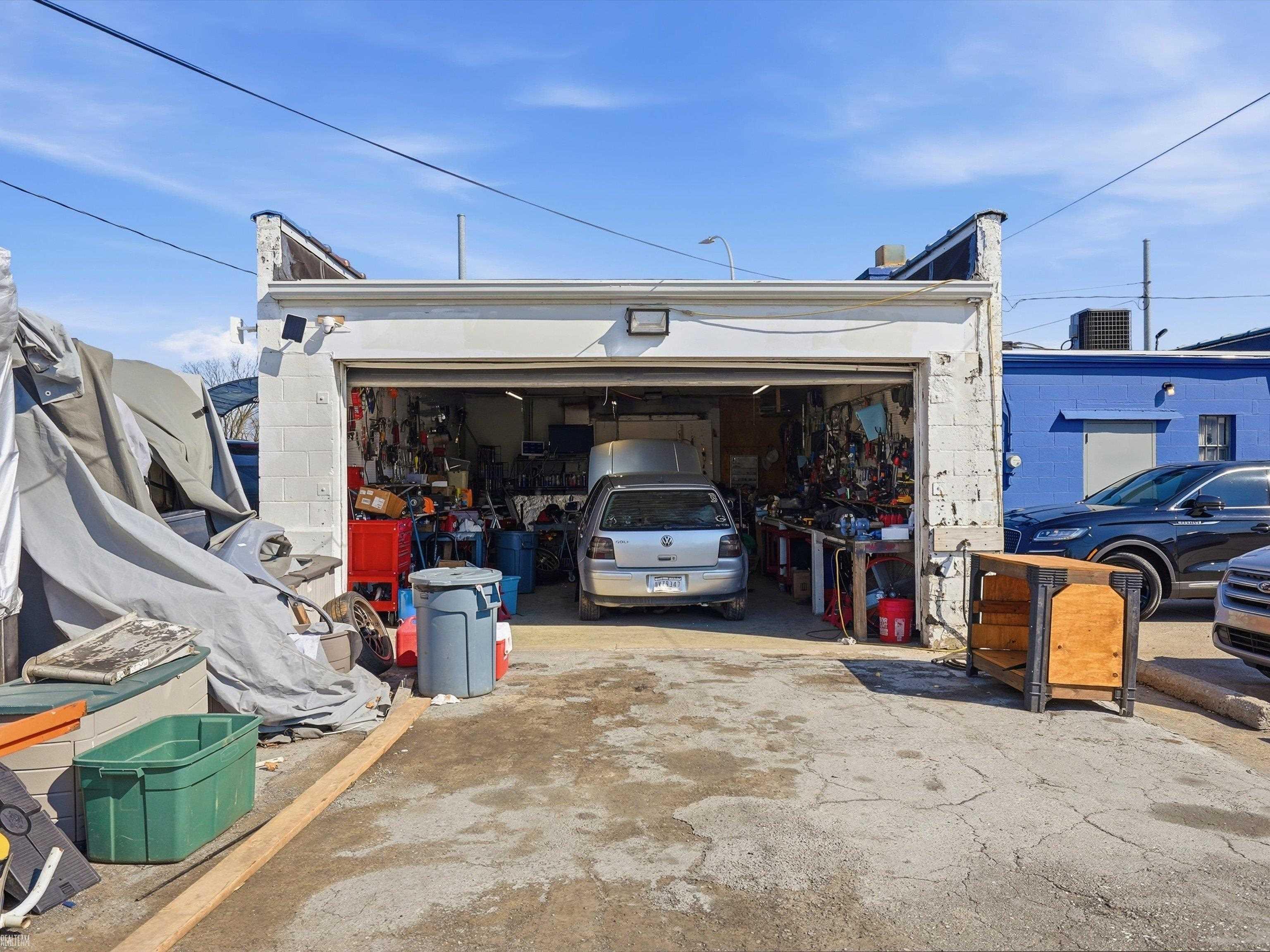 31553 Michigan Avenue, Wayne, MI, 48184