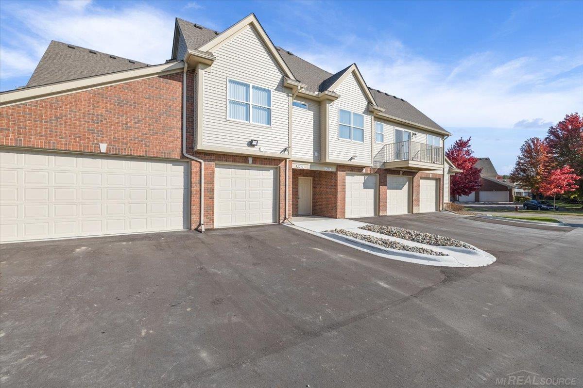 8292 Heywood Circle UNIT&nbsp;UNIT&nbsp;4, Sterling Heights, MI, 48312