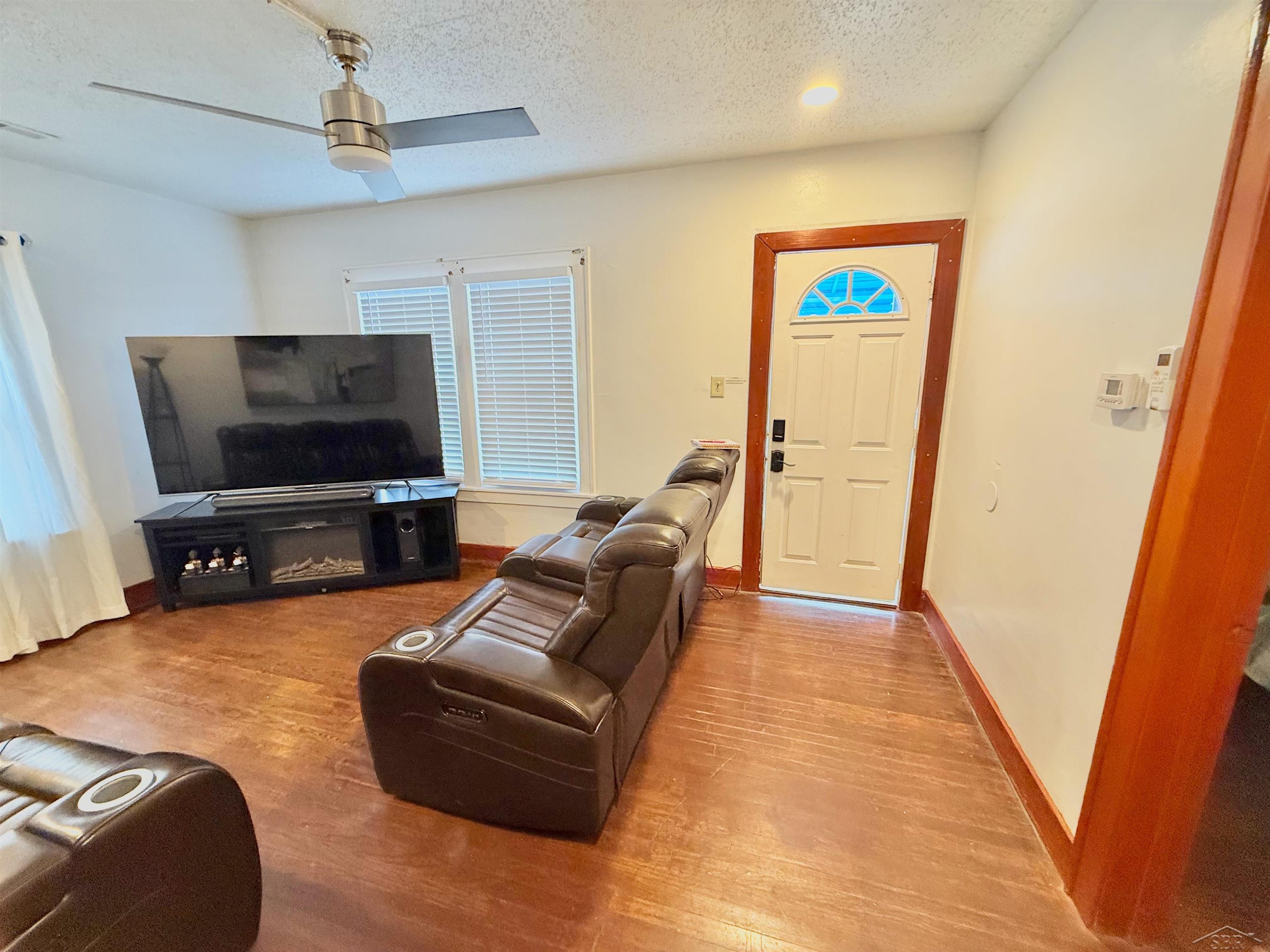 2604 Owen Street, Saginaw, MI, 48601