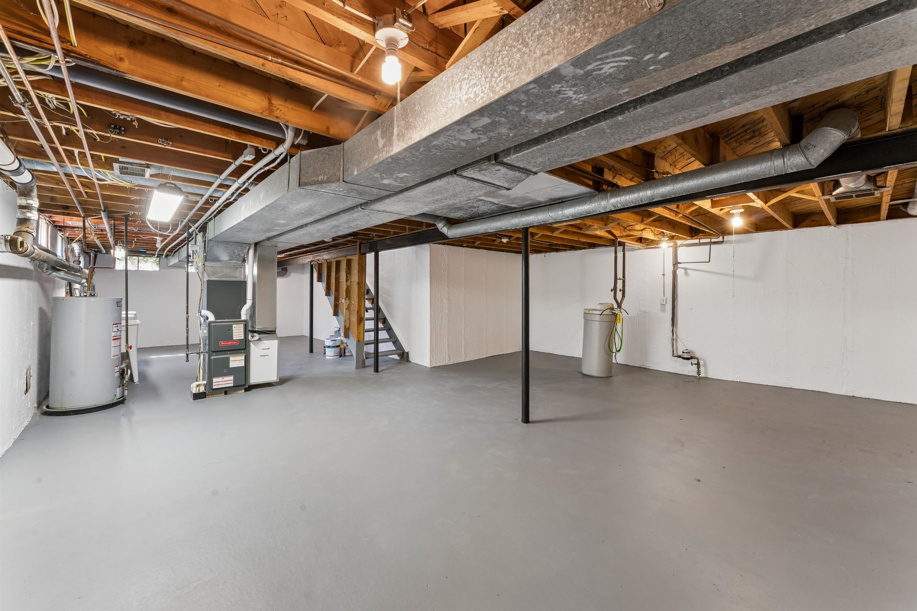 735 Huntington Road, Grand Blanc, MI, 48439