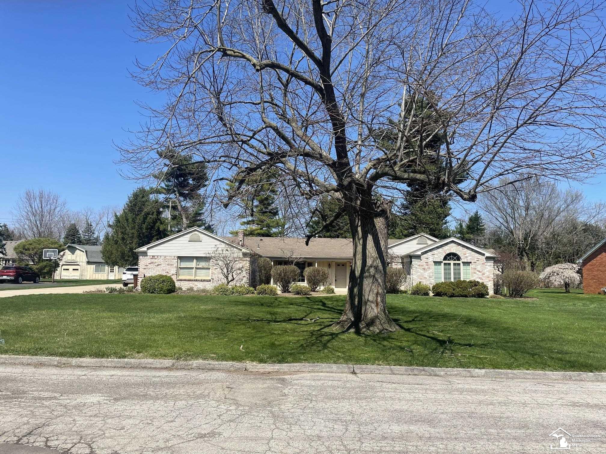 3202 Edgevale Drive, Lambertville, MI, 48144