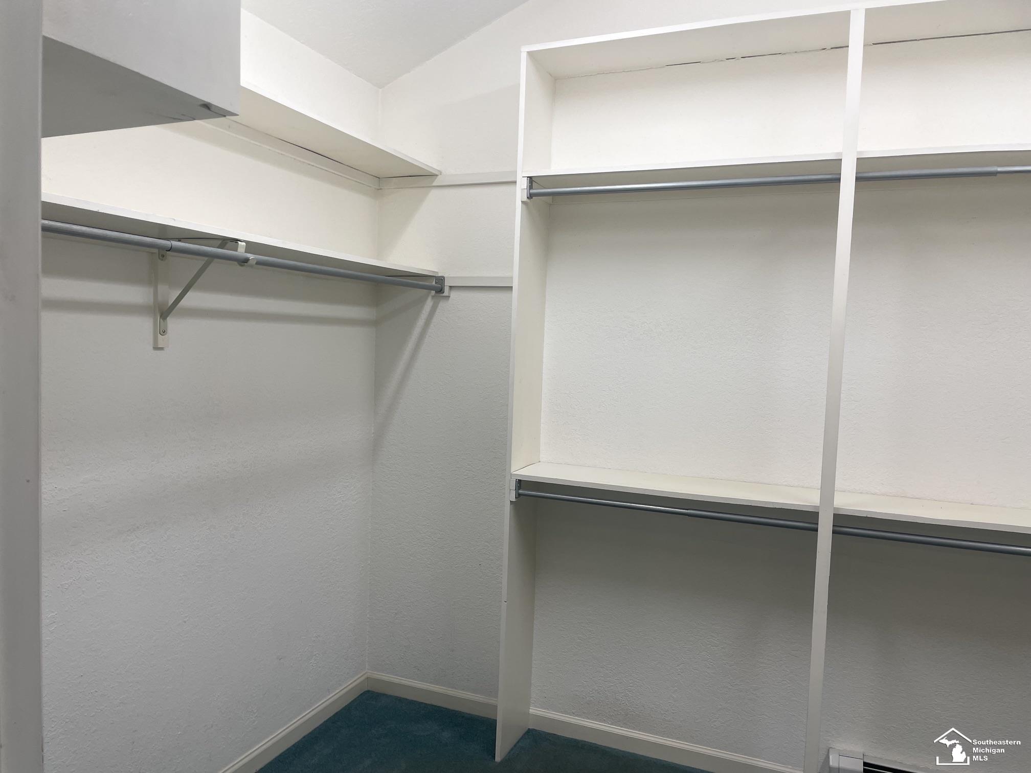 3202 Edgevale Drive, Lambertville, MI, 48144