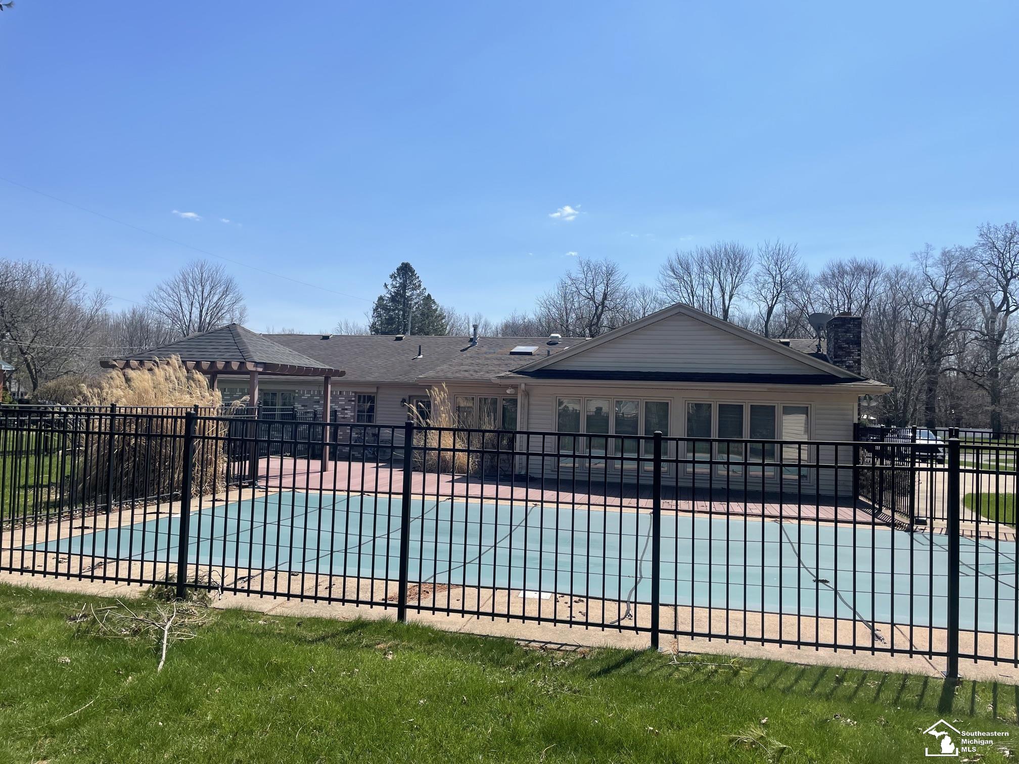 3202 Edgevale Drive, Lambertville, MI, 48144