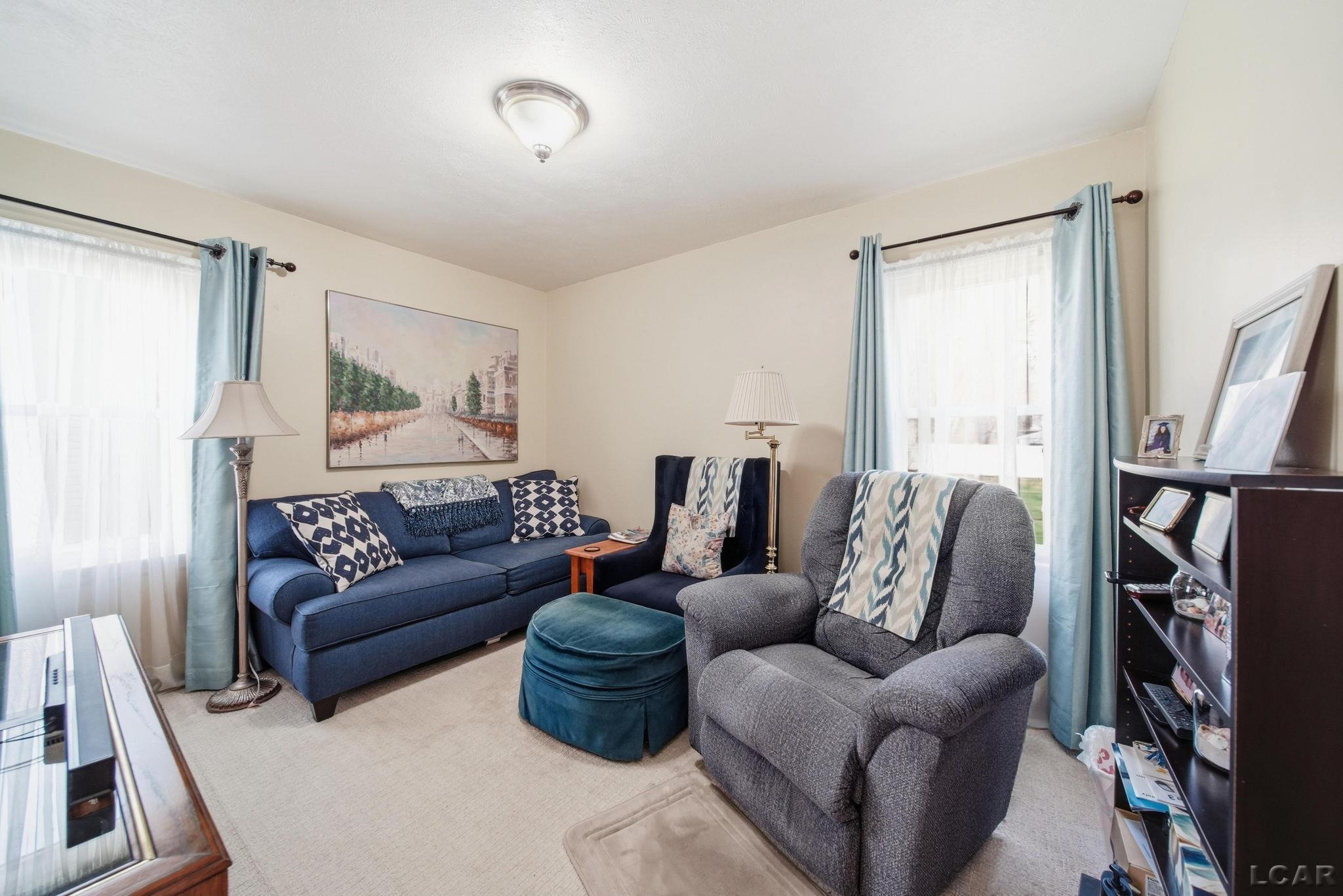 437 Oden Way, Adrian, MI, 49221