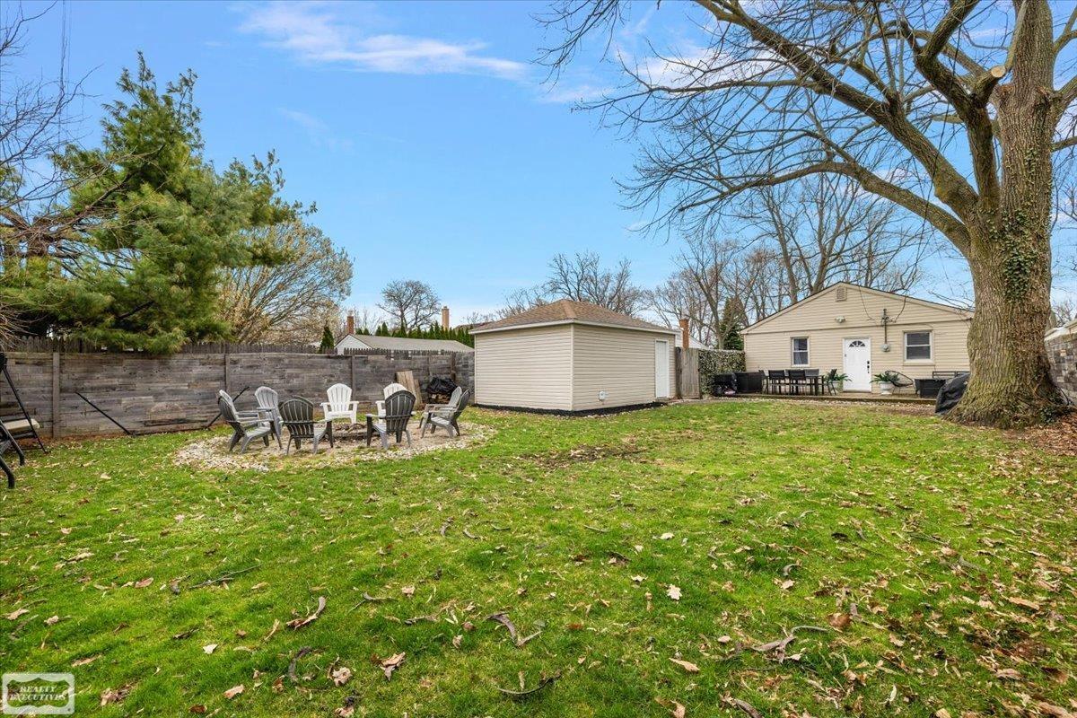 22617 Detour Street, Saint Clair Shores, MI, 48082