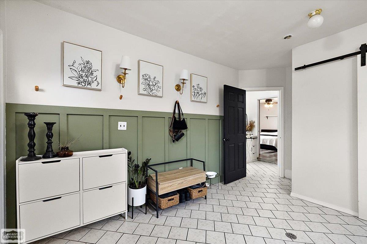 22617 Detour Street, Saint Clair Shores, MI, 48082