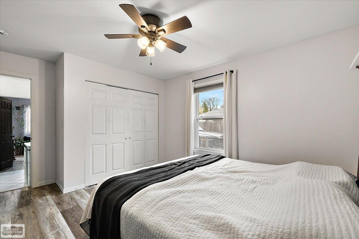 22617 Detour Street, Saint Clair Shores, MI, 48082