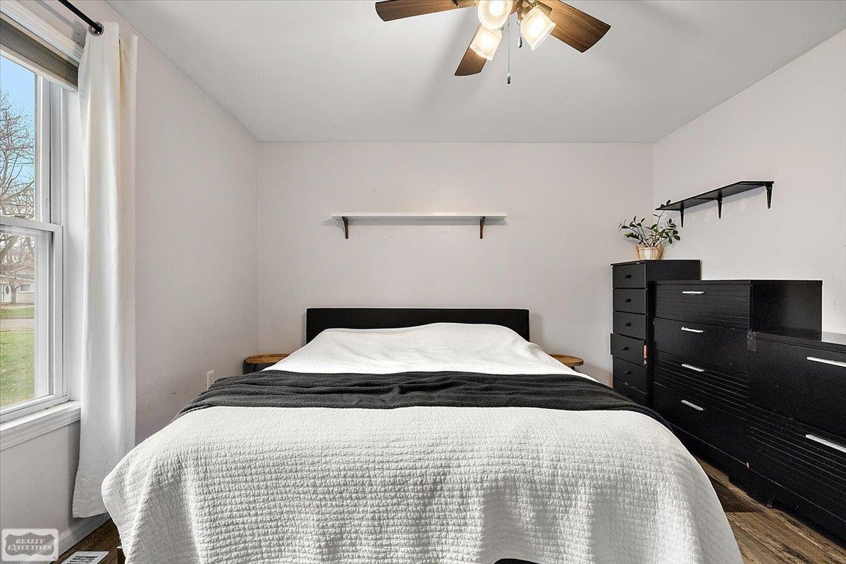 22617 Detour Street, Saint Clair Shores, MI, 48082