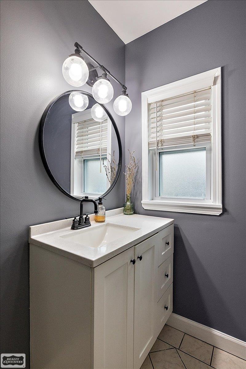 22617 Detour Street, Saint Clair Shores, MI, 48082