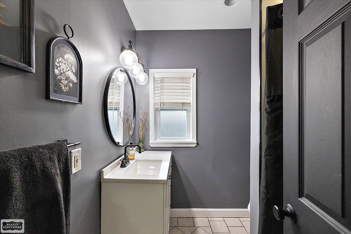 22617 Detour Street, Saint Clair Shores, MI, 48082