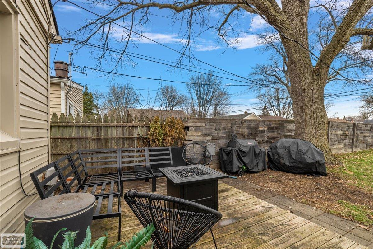 22617 Detour Street, Saint Clair Shores, MI, 48082