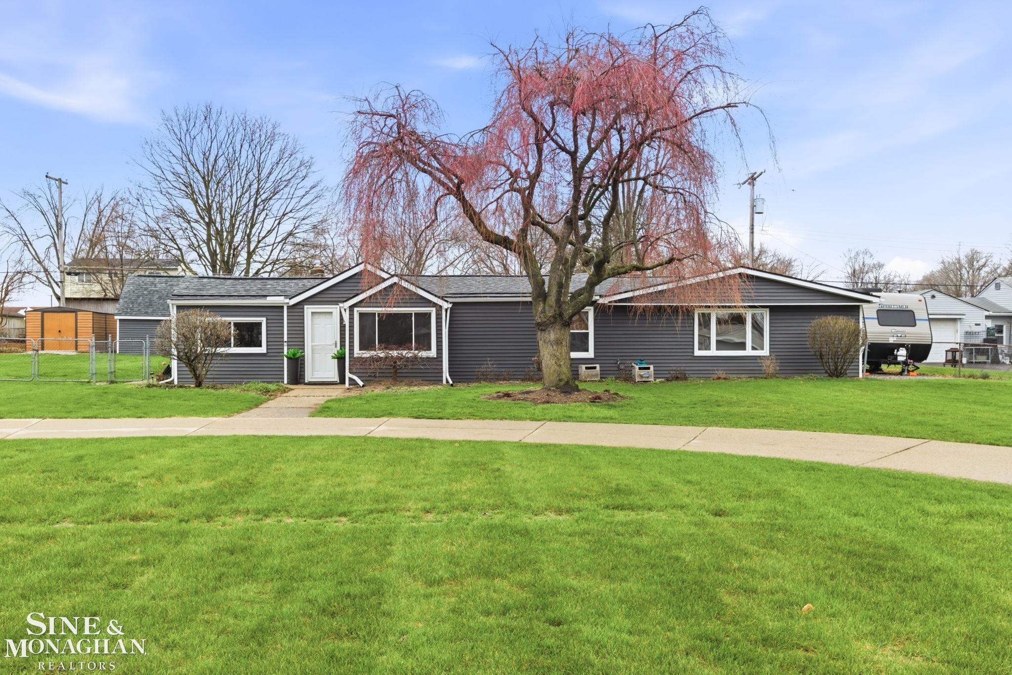 47811 Frederick Road, Shelby Twp, MI, 48317