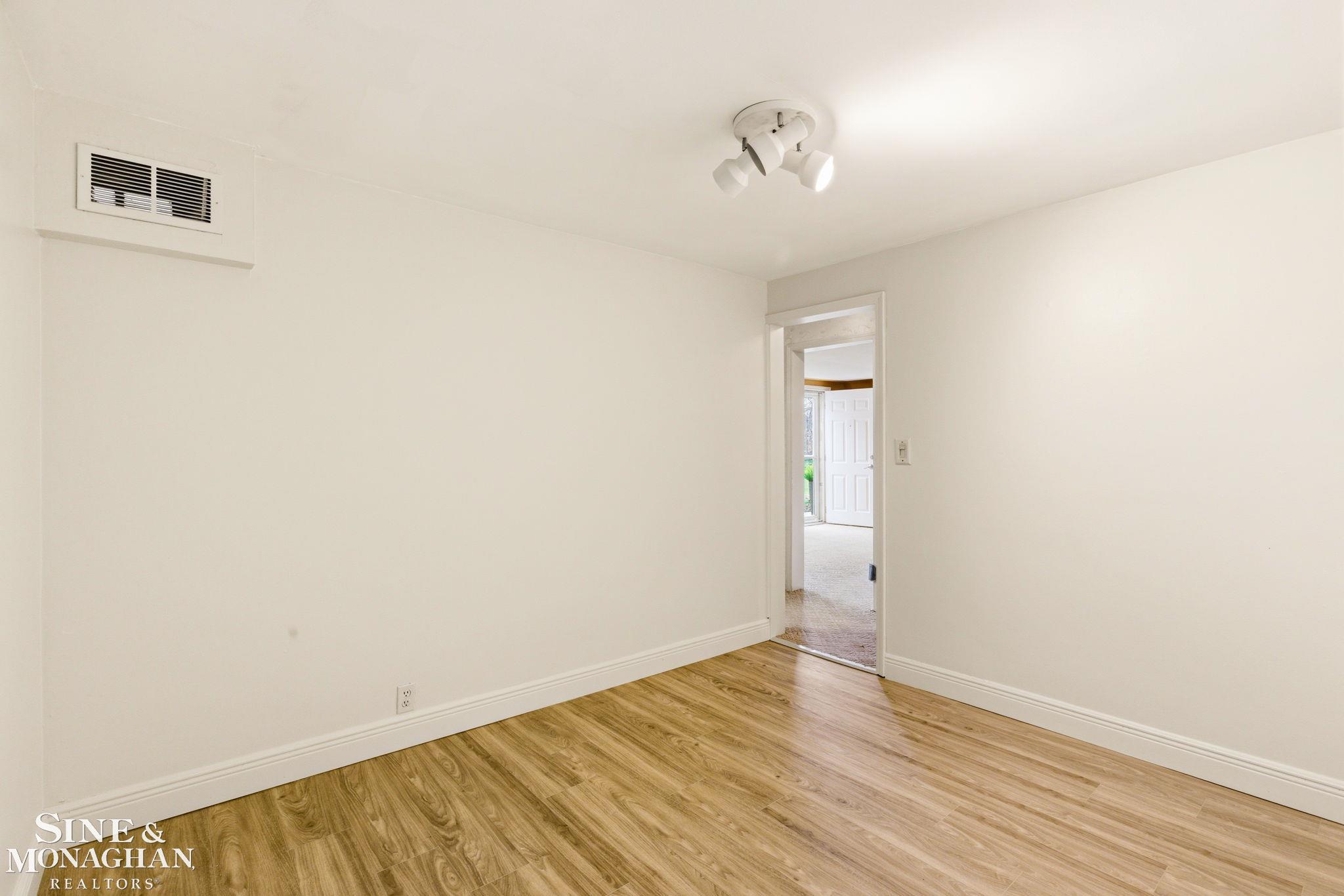 47811 Frederick Road, Shelby Twp, MI, 48317