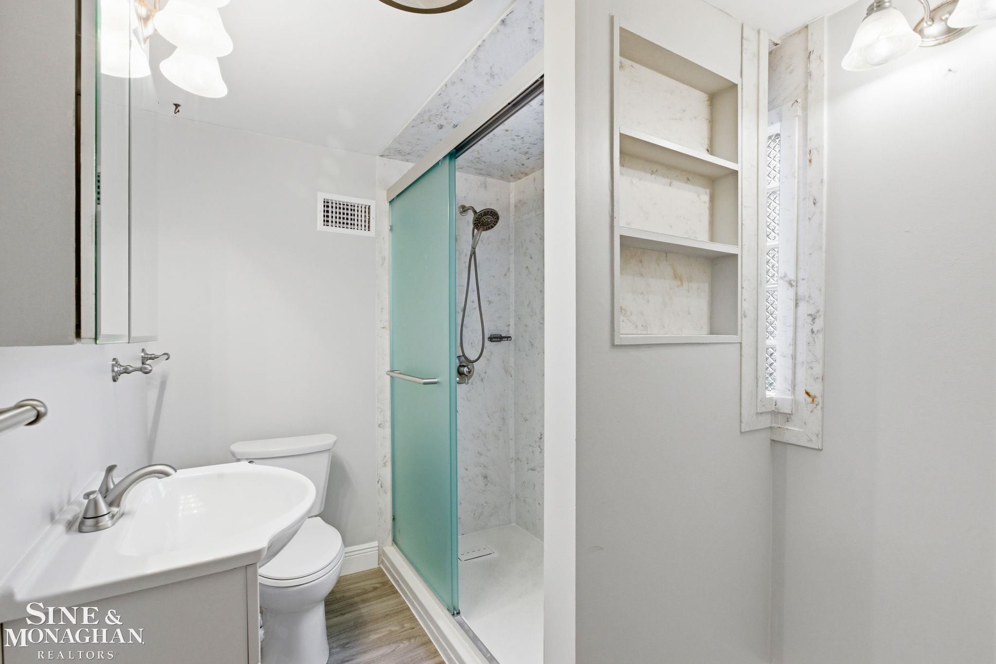 47811 Frederick Road, Shelby Twp, MI, 48317