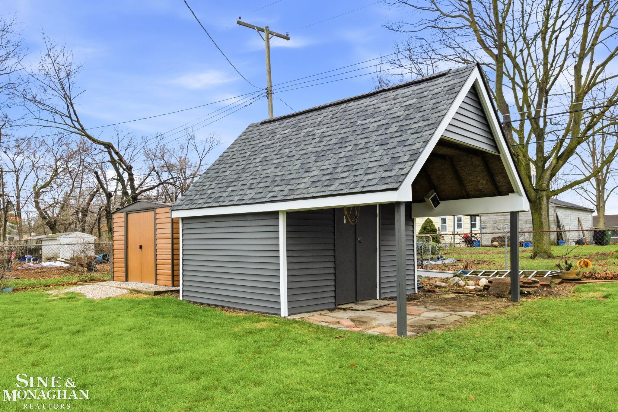 47811 Frederick Road, Shelby Twp, MI, 48317