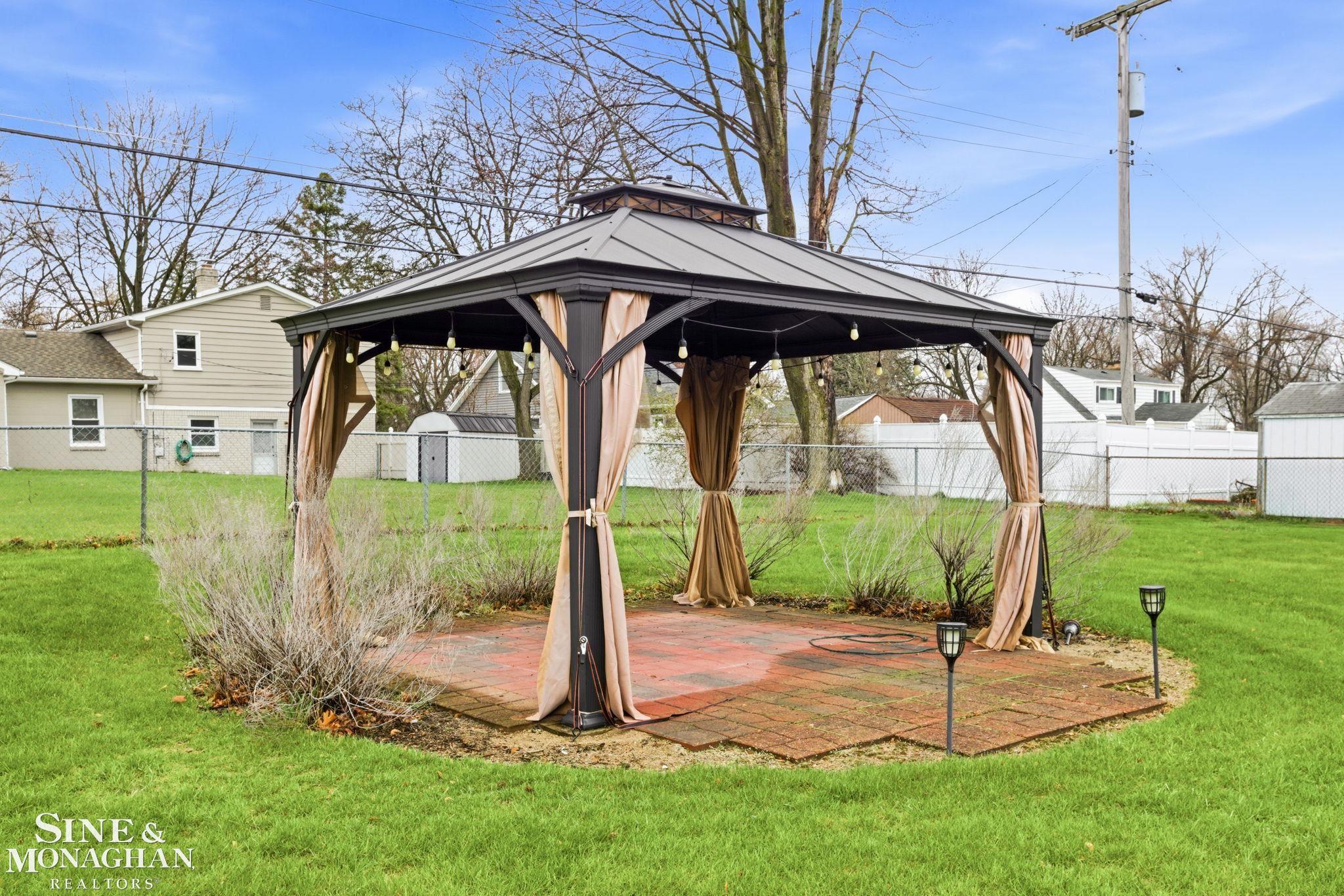 47811 Frederick Road, Shelby Twp, MI, 48317