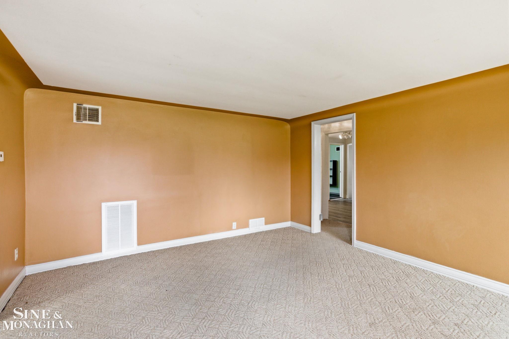 47811 Frederick Road, Shelby Twp, MI, 48317