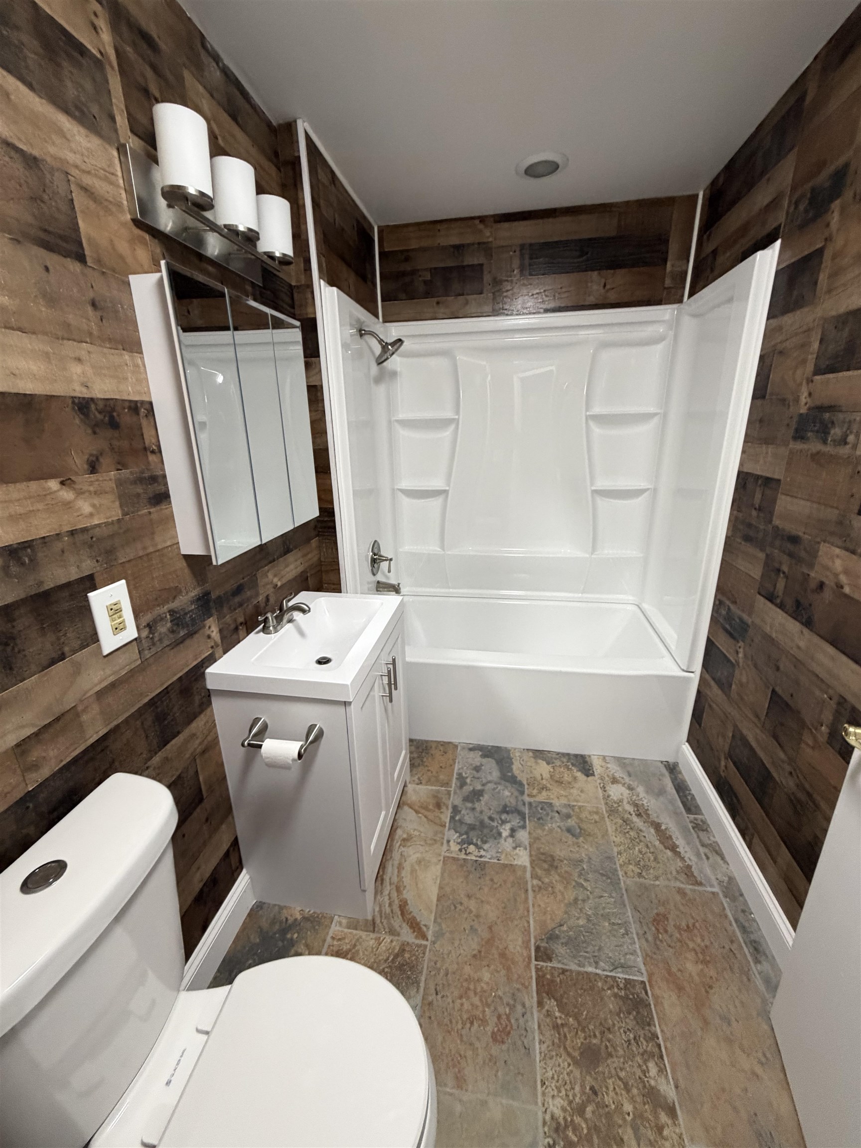 3713 Briarwood Drive, Flint, MI, 48507-1459