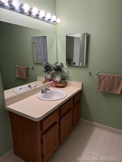 4984 Oak Hill Drive, Waterford, MI, 48329