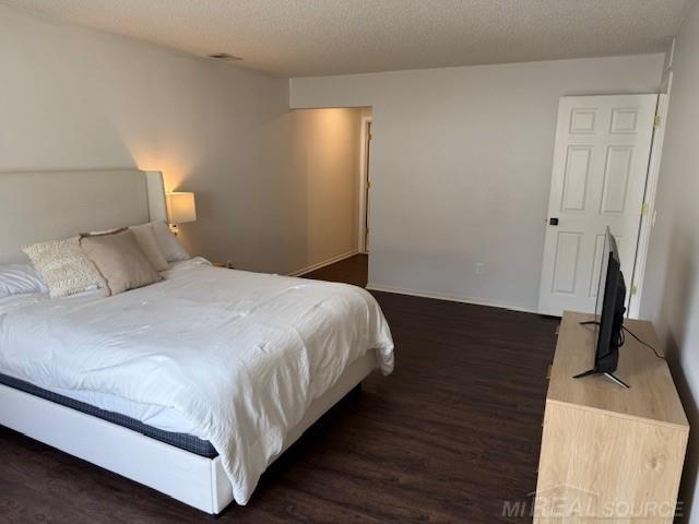 4984 Oak Hill Drive, Waterford, MI, 48329