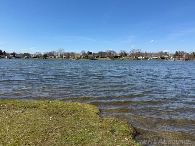 4984 Oak Hill Drive, Waterford, MI, 48329