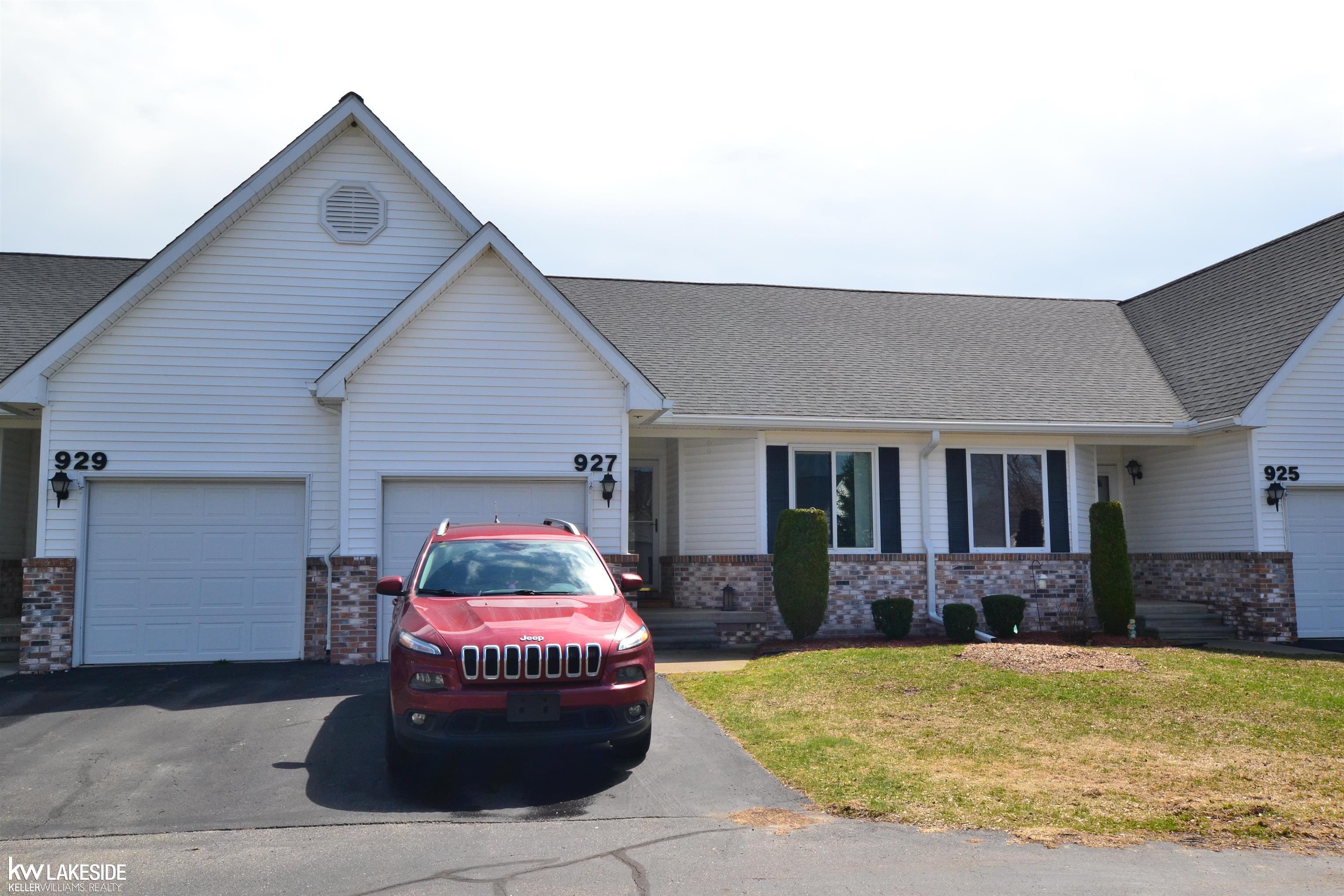 927 Lighthouse Drive, Marysville, MI, 48040