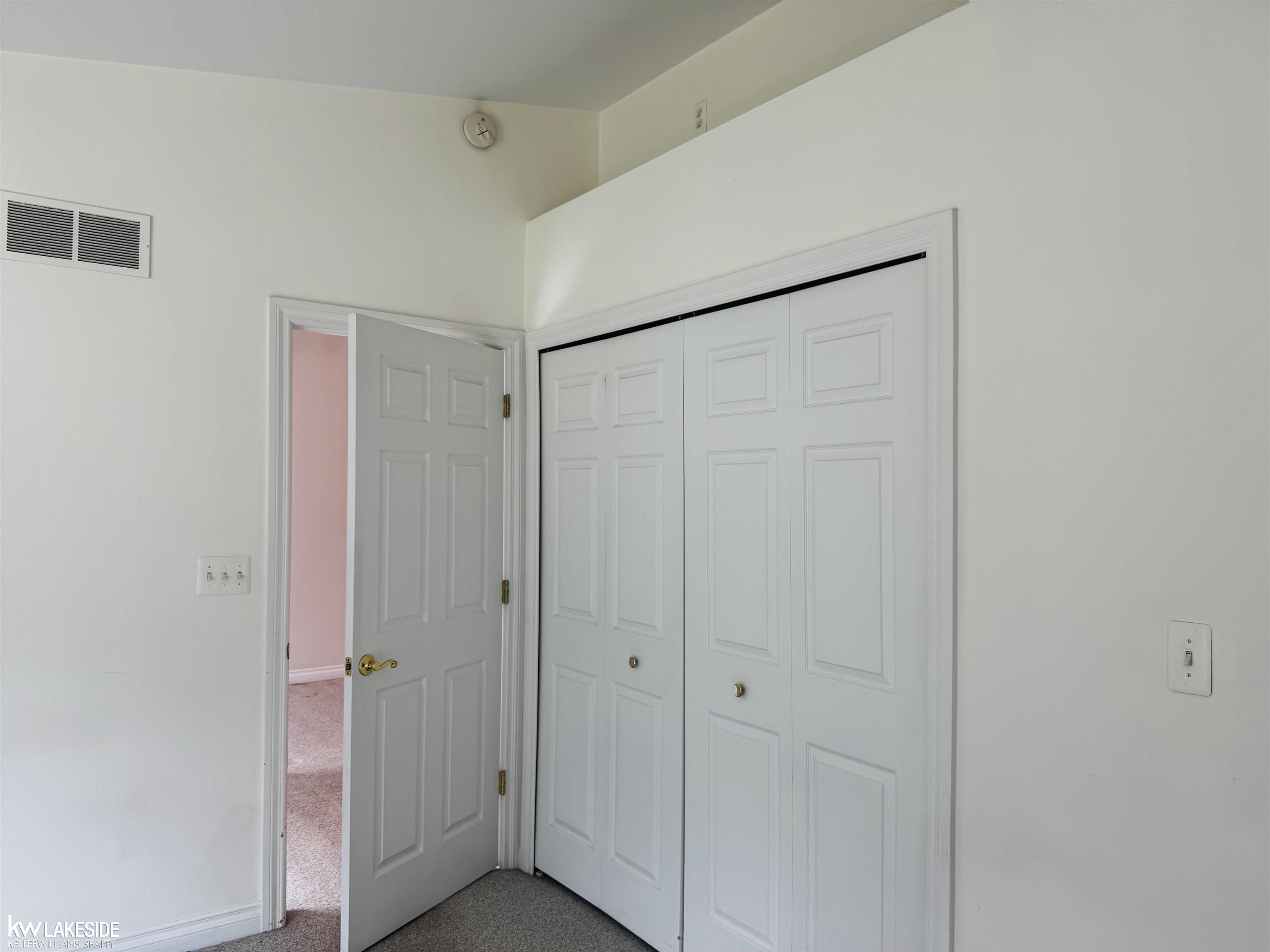 927 Lighthouse Drive, Marysville, MI, 48040