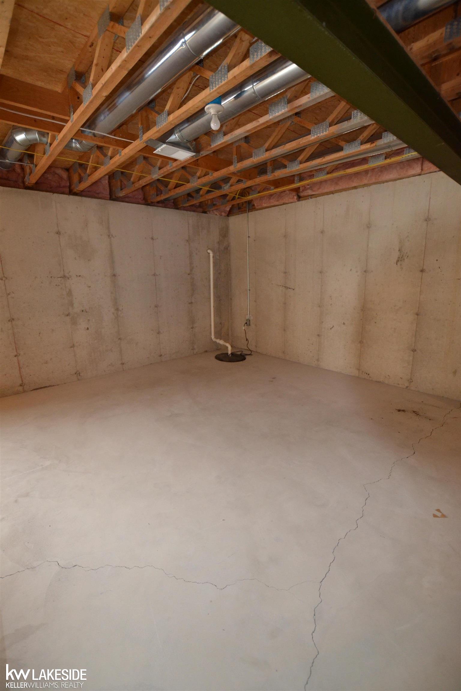 927 Lighthouse Drive, Marysville, MI, 48040