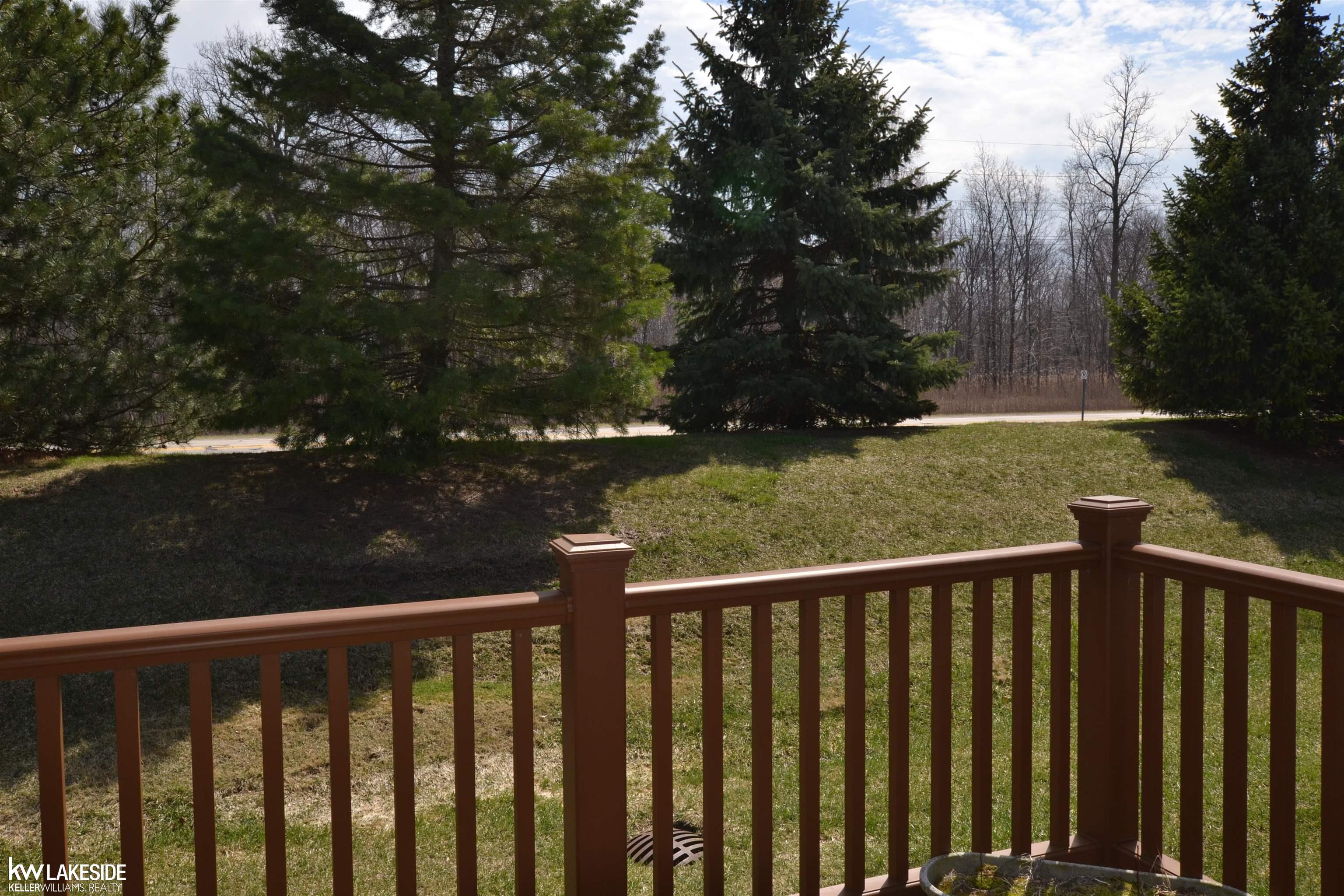 927 Lighthouse Drive, Marysville, MI, 48040